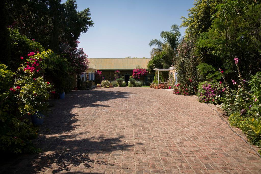 Somerset Stables Graaff Reinet Exterior photo